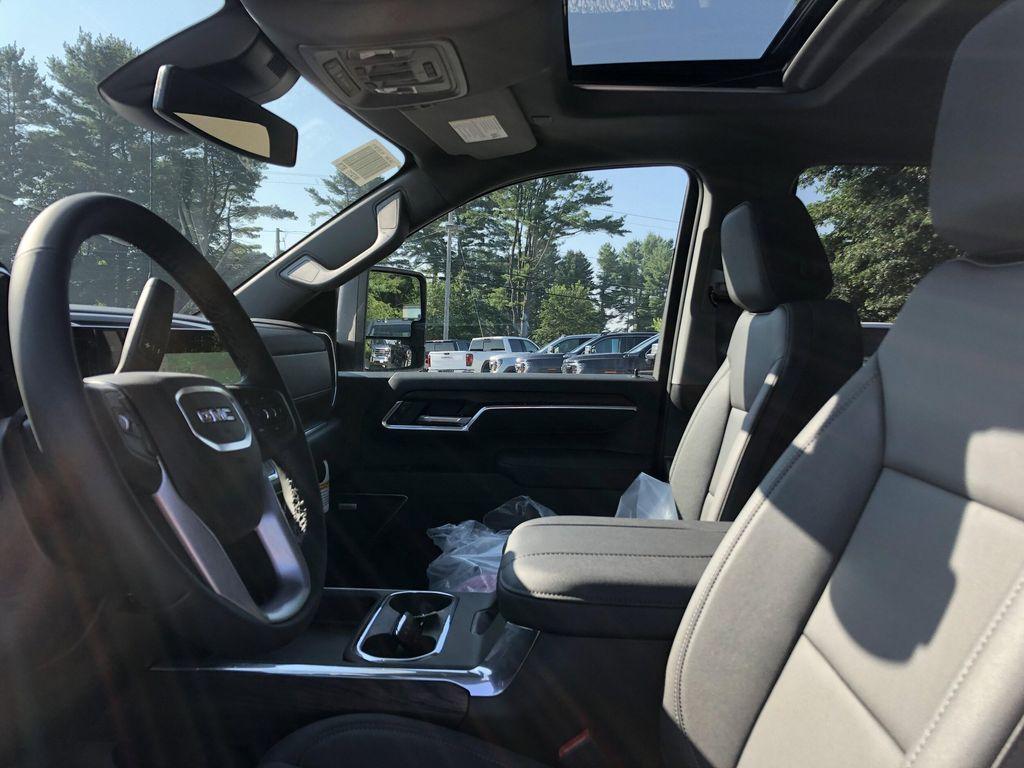 new 2025 GMC Sierra 2500 car, priced at $73,700
