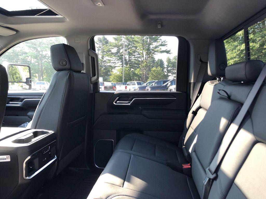 new 2025 GMC Sierra 2500 car, priced at $73,700