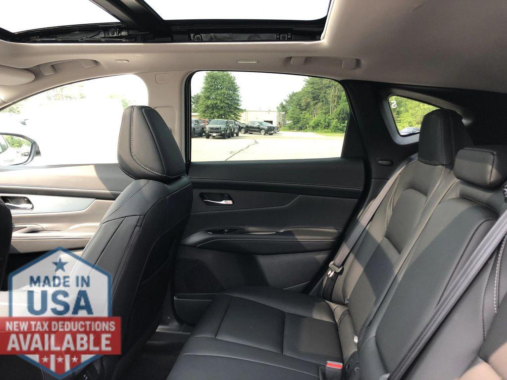 new 2025 Nissan Murano car, priced at $40,846