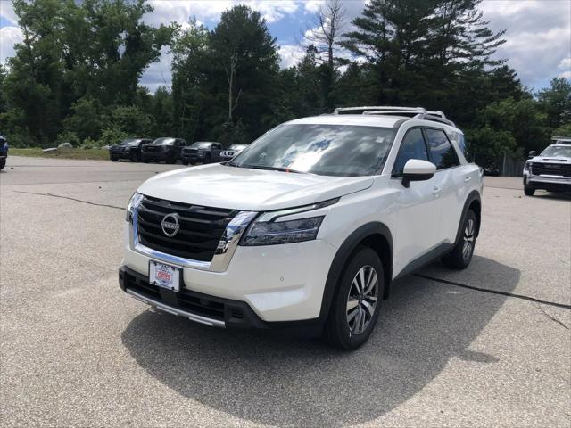 new 2024 Nissan Pathfinder car, priced at $44,325