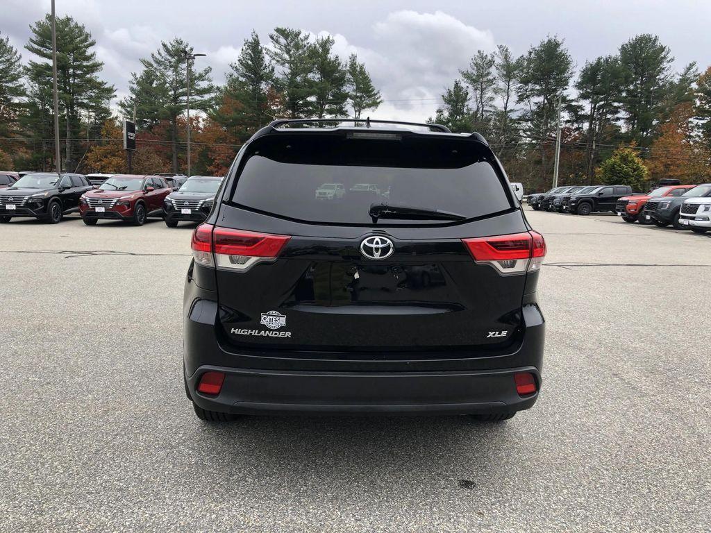 used 2019 Toyota Highlander car, priced at $17,999