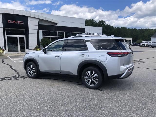 new 2024 Nissan Pathfinder car, priced at $43,900