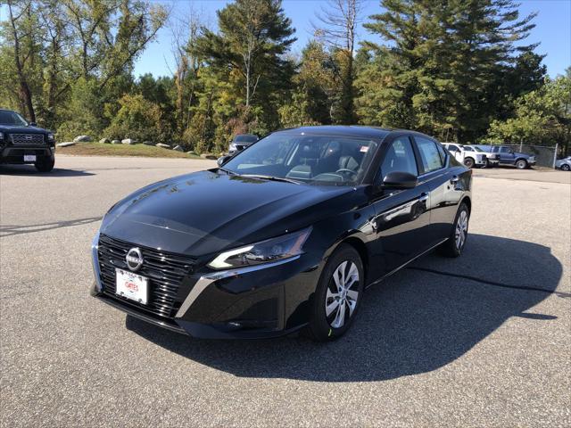 new 2025 Nissan Altima car, priced at $27,140