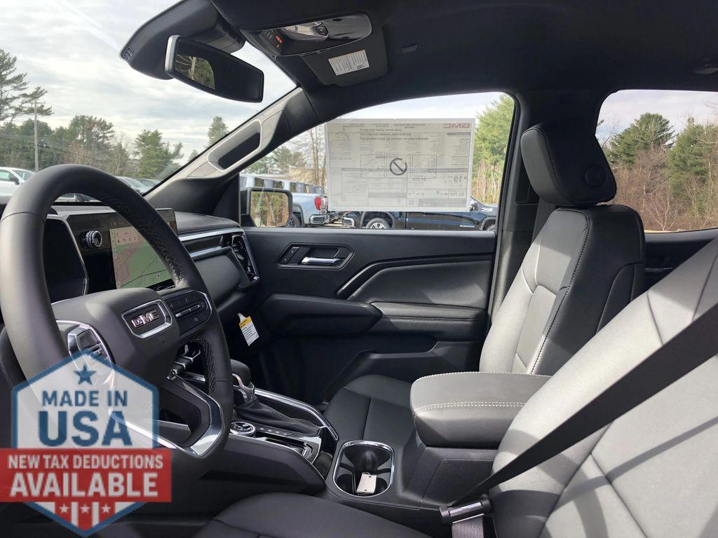 new 2025 GMC Canyon car, priced at $46,520