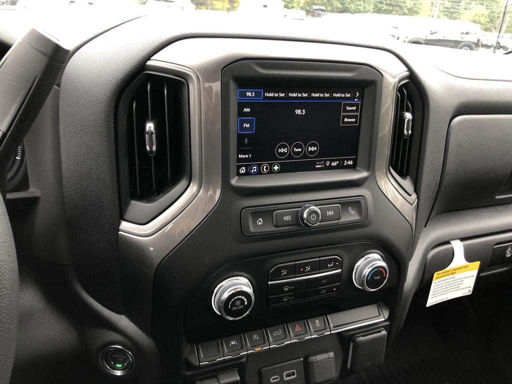 new 2026 GMC Sierra 1500 car, priced at $51,915