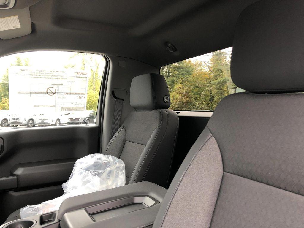 new 2026 GMC Sierra 1500 car, priced at $51,915