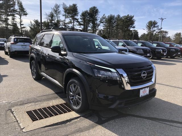 new 2025 Nissan Pathfinder car, priced at $44,945