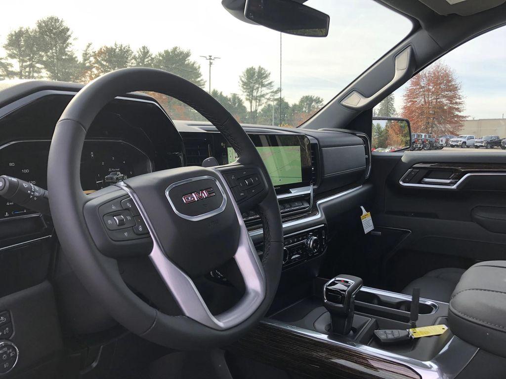 new 2026 GMC Sierra 1500 car, priced at $68,420