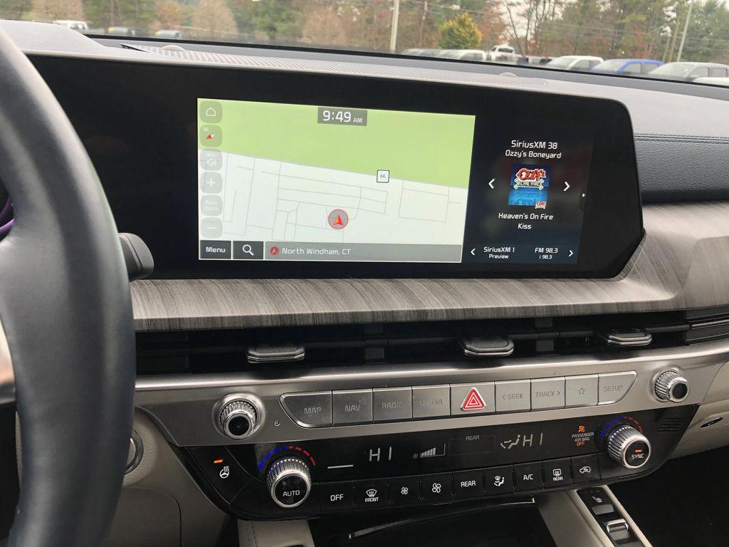 used 2024 Kia Telluride car, priced at $38,999