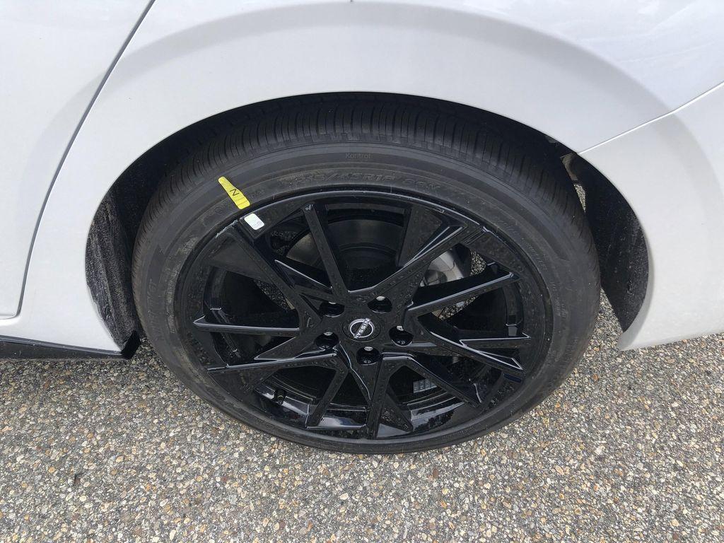 new 2025 Nissan Sentra car, priced at $25,322