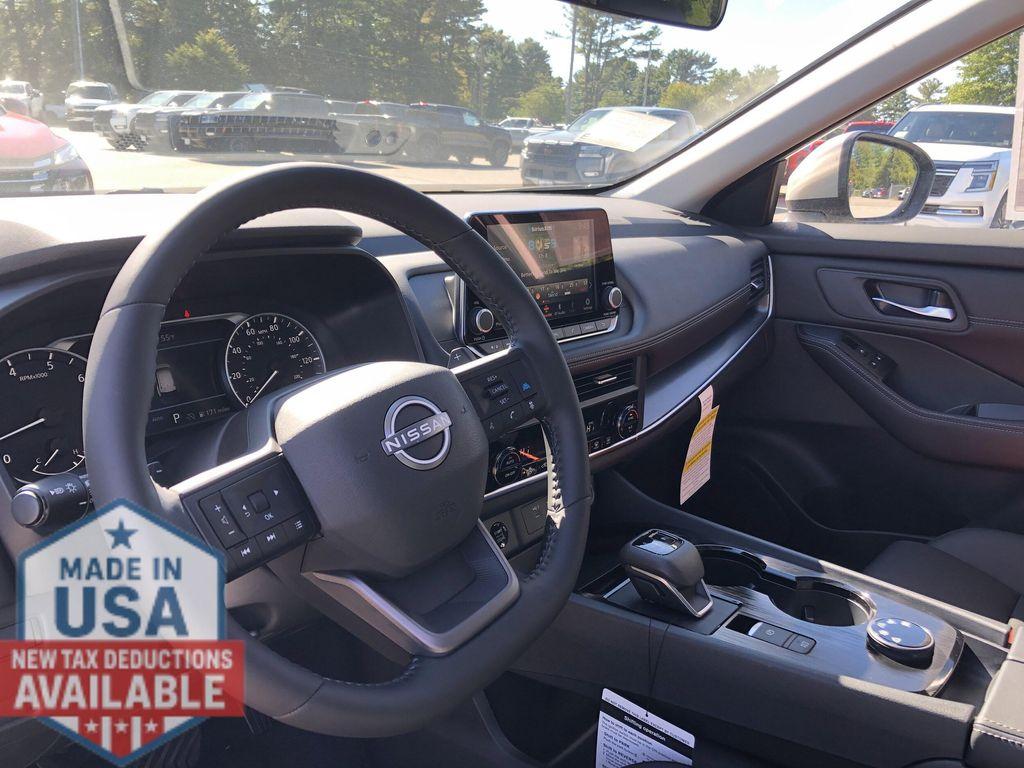 new 2026 Nissan Rogue car, priced at $30,158