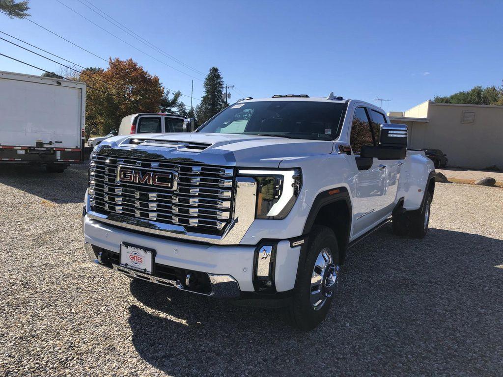 new 2026 GMC Sierra 3500 car, priced at $97,195