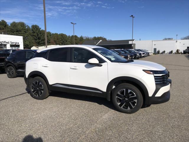 new 2025 Nissan Kicks car, priced at $27,585