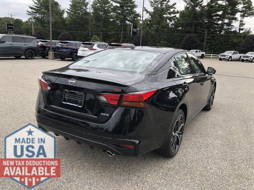 new 2025 Nissan Altima car, priced at $32,633