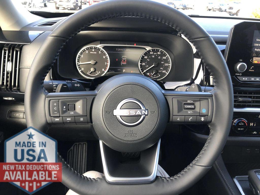 new 2025 Nissan Pathfinder car, priced at $40,890