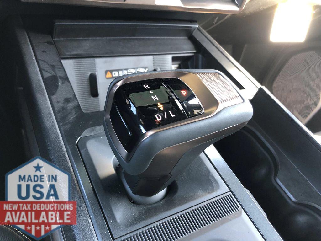 new 2025 GMC HUMMER EV Pickup car, priced at $89,855