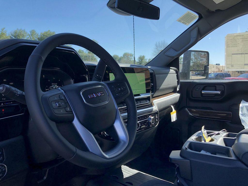 new 2025 GMC Sierra 3500 car, priced at $59,745
