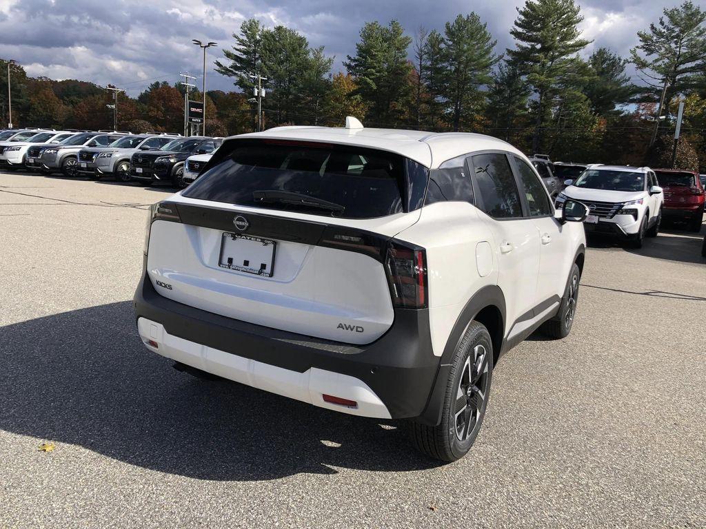 new 2025 Nissan Kicks car, priced at $28,740