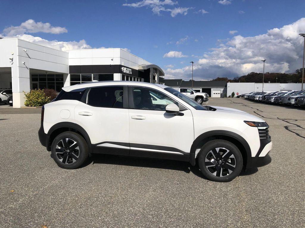 new 2025 Nissan Kicks car, priced at $28,740