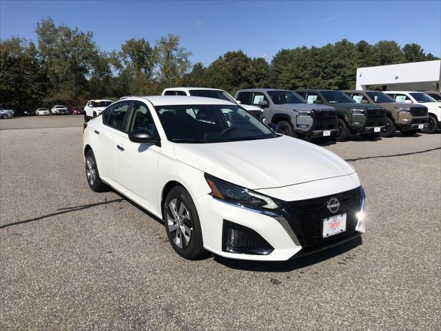 new 2025 Nissan Altima car, priced at $26,140