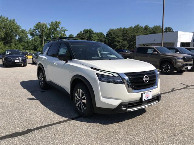 new 2024 Nissan Pathfinder car, priced at $45,125