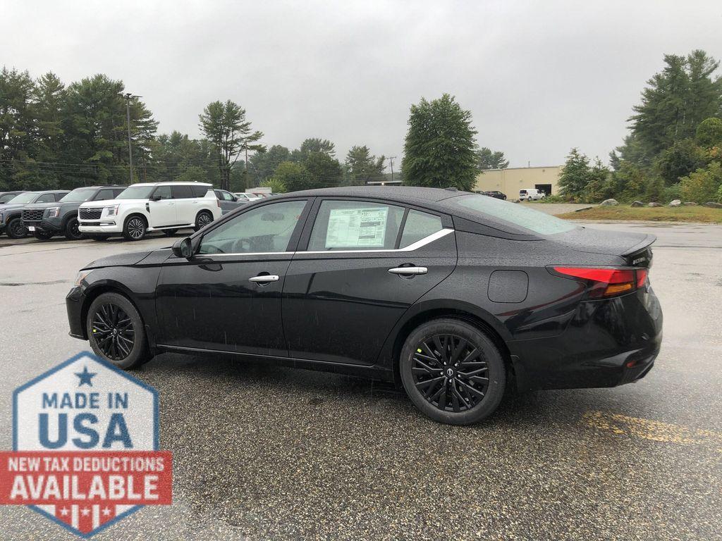 new 2025 Nissan Altima car, priced at $27,920