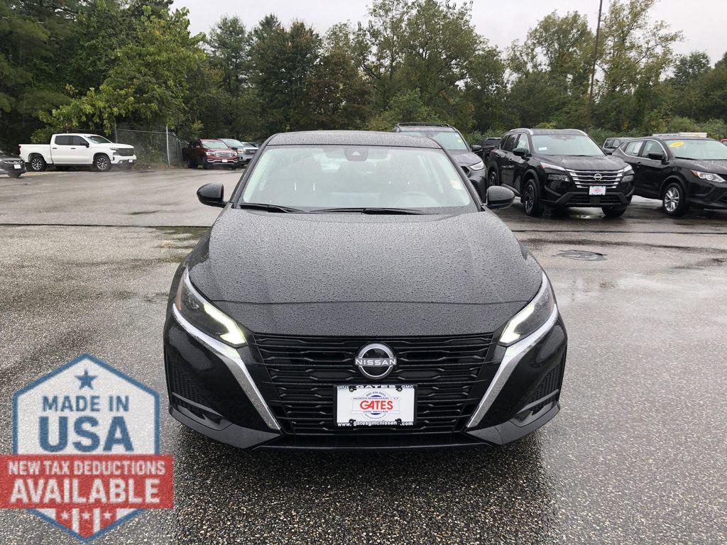 new 2025 Nissan Altima car, priced at $27,920