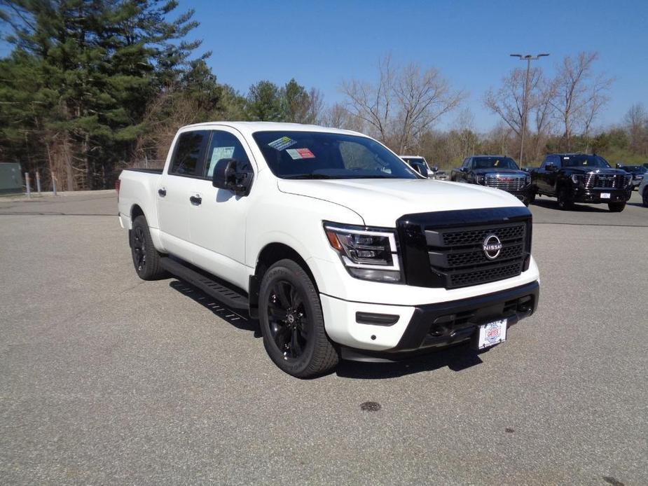 new 2023 Nissan Titan car, priced at $47,960