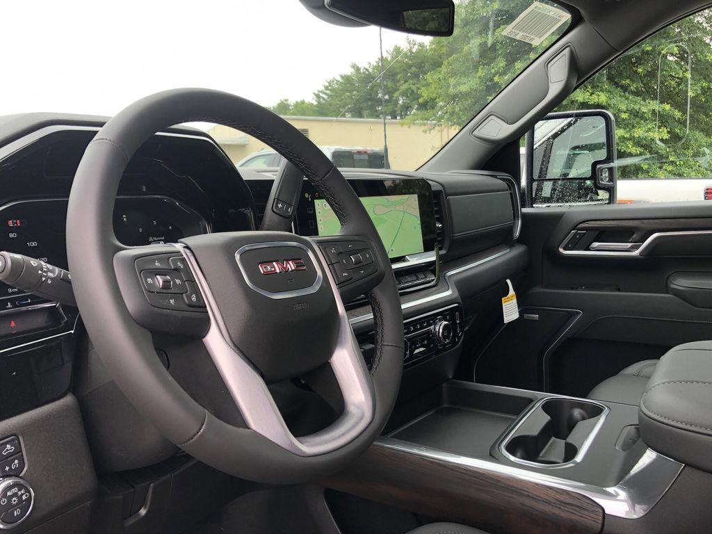 new 2025 GMC Sierra 2500 car, priced at $70,785