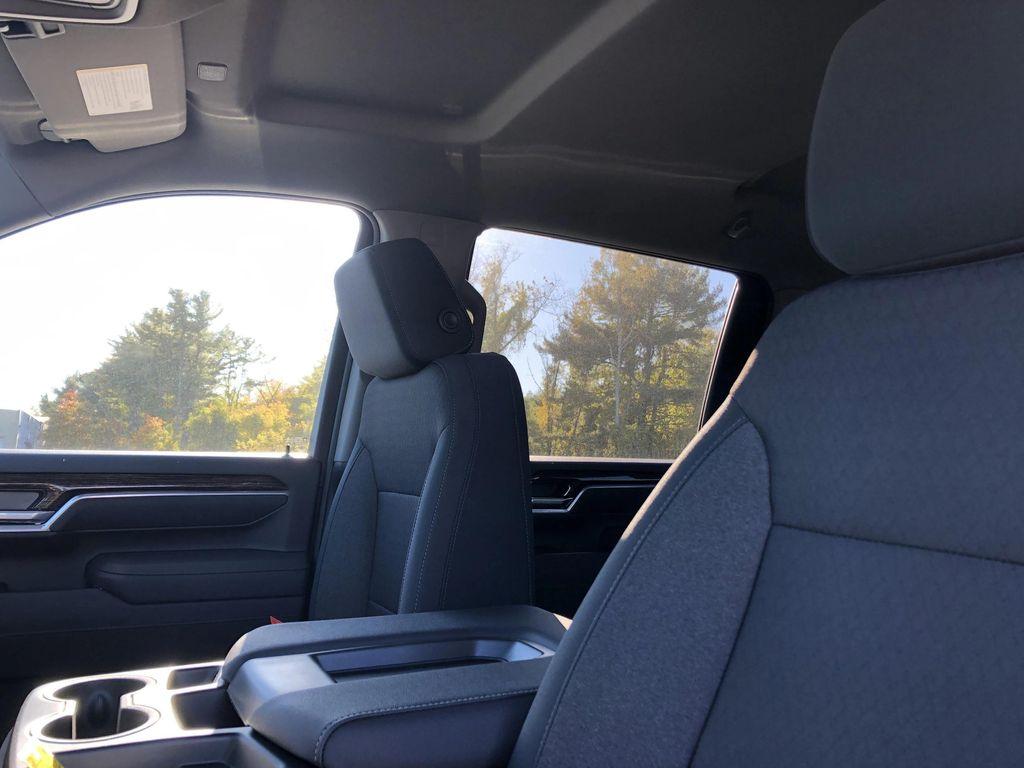 new 2026 GMC Sierra 2500 car, priced at $66,660