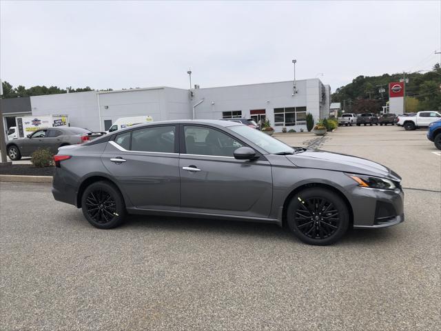 new 2025 Nissan Altima car, priced at $31,055