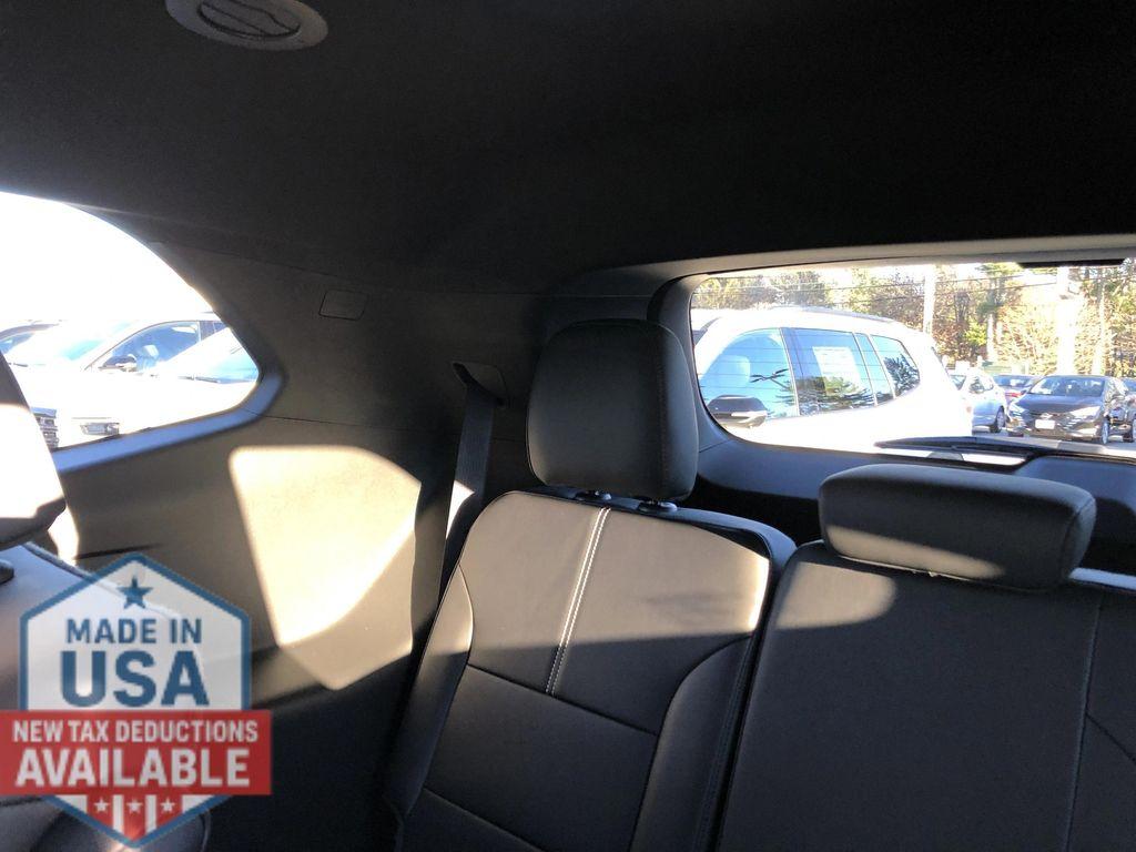 new 2026 GMC Acadia car, priced at $51,075