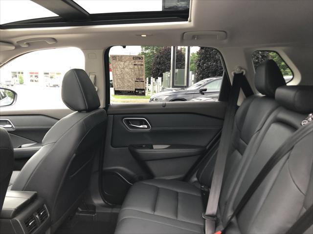 used 2021 Nissan Rogue car, priced at $21,999