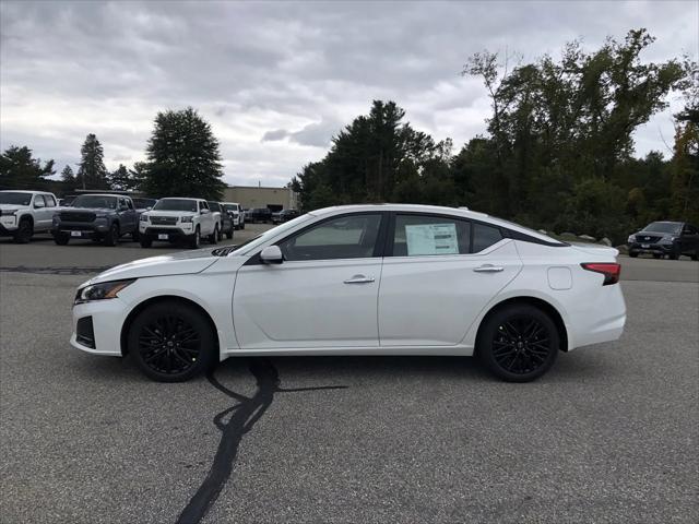 new 2025 Nissan Altima car, priced at $31,390