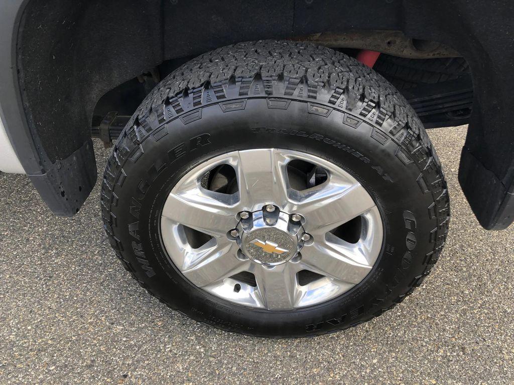 used 2021 Chevrolet Silverado 2500 car, priced at $57,999