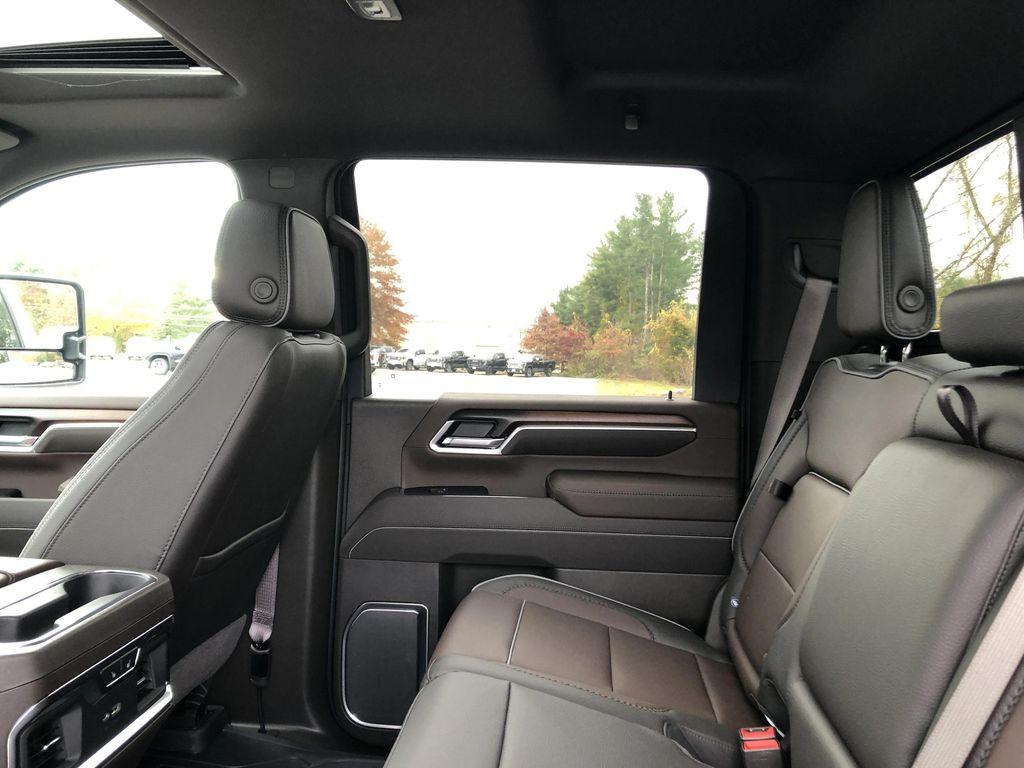 new 2026 GMC Sierra 3500 car, priced at $97,705