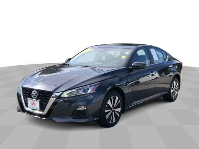 used 2021 Nissan Altima car, priced at $22,999