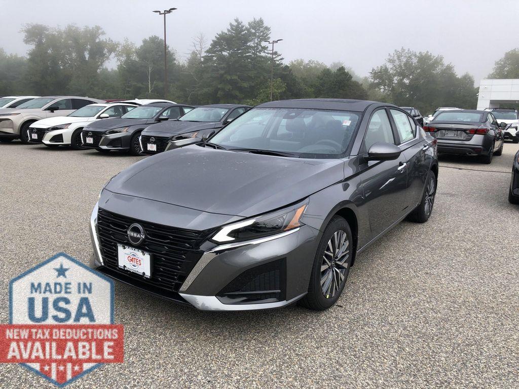 new 2025 Nissan Altima car, priced at $30,803