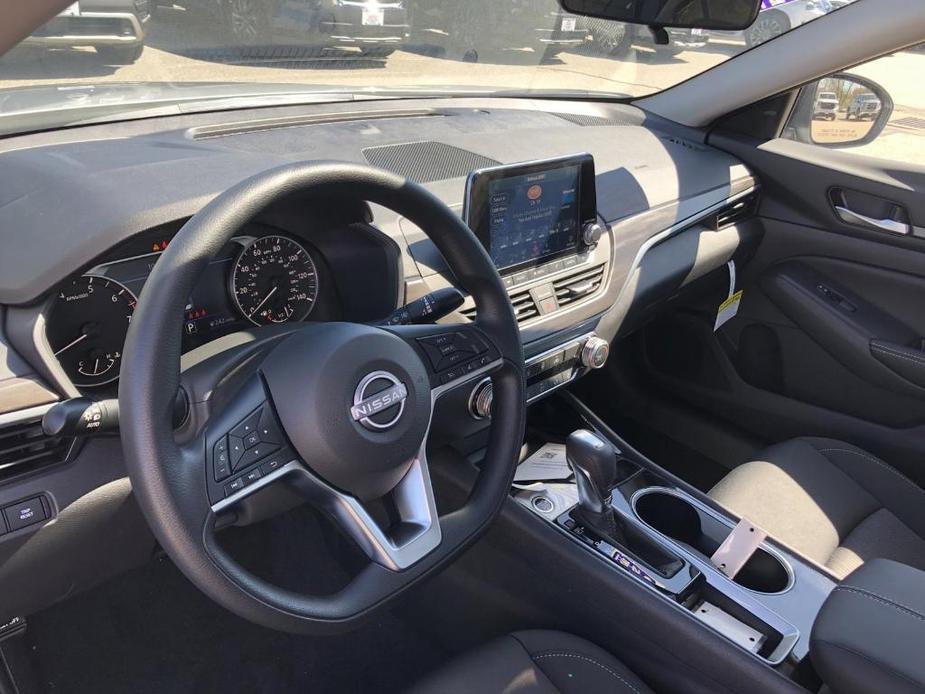 new 2024 Nissan Altima car, priced at $28,745
