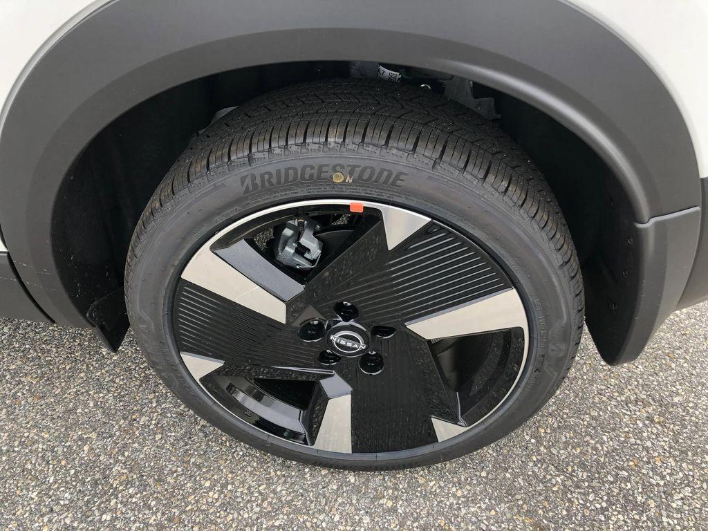 new 2026 Nissan Kicks car, priced at $31,335