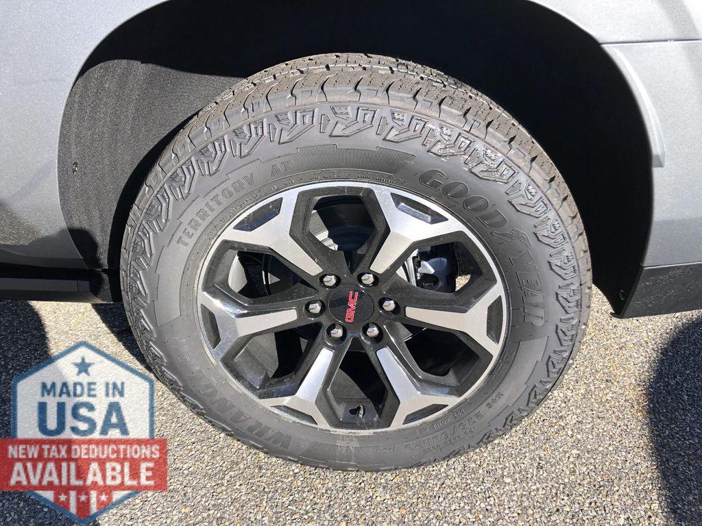 new 2026 GMC Yukon XL car, priced at $96,285