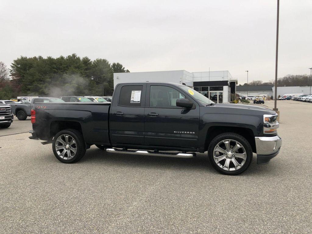 used 2018 Chevrolet Silverado 1500 car, priced at $25,999