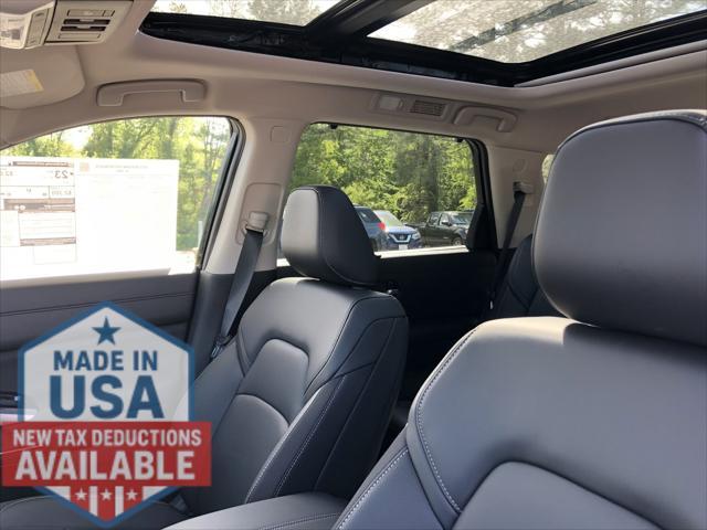 new 2025 Nissan Pathfinder car, priced at $47,555