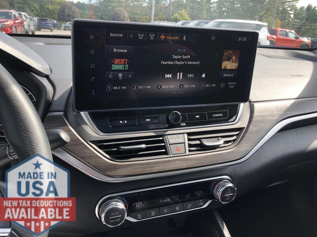 new 2025 Nissan Altima car, priced at $27,970