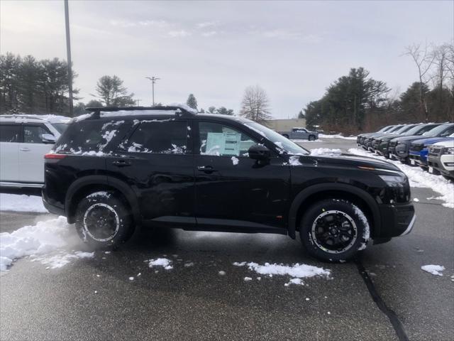 new 2025 Nissan Pathfinder car, priced at $45,650