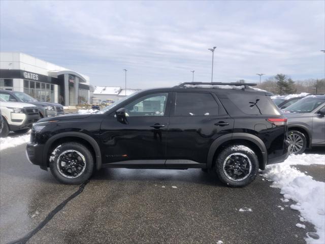 new 2025 Nissan Pathfinder car, priced at $45,650