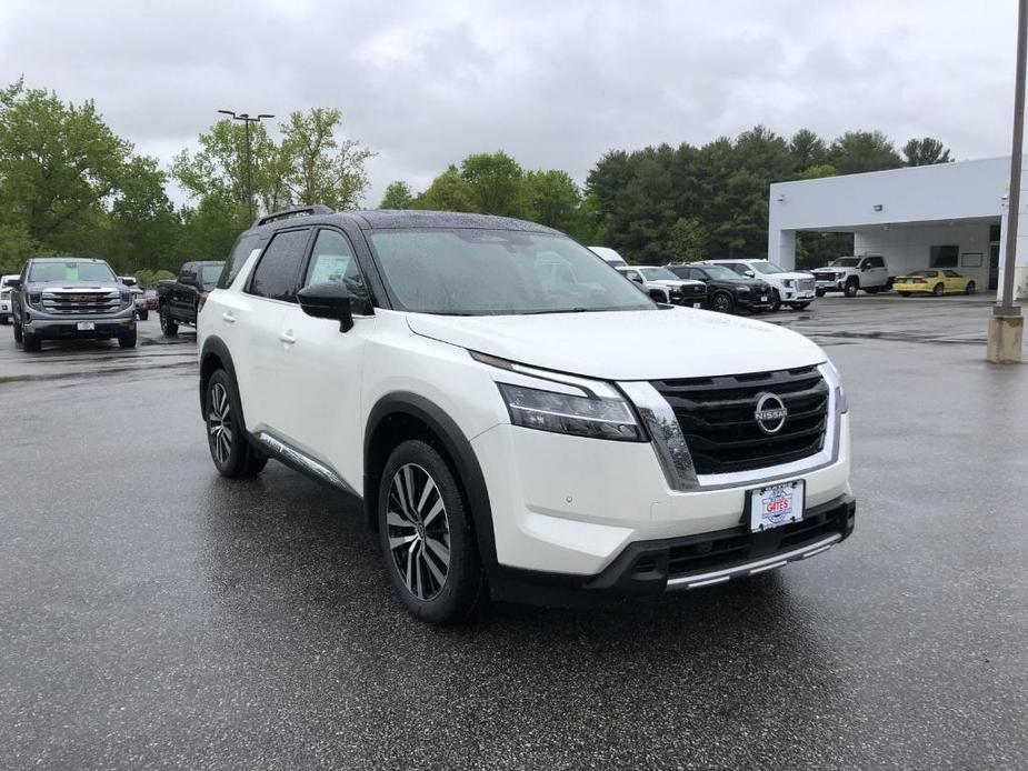 new 2024 Nissan Pathfinder car, priced at $55,230