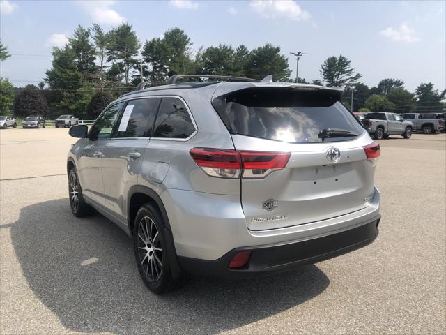 used 2018 Toyota Highlander car, priced at $23,999