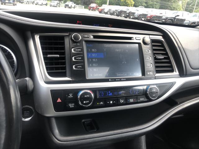 used 2018 Toyota Highlander car, priced at $23,999