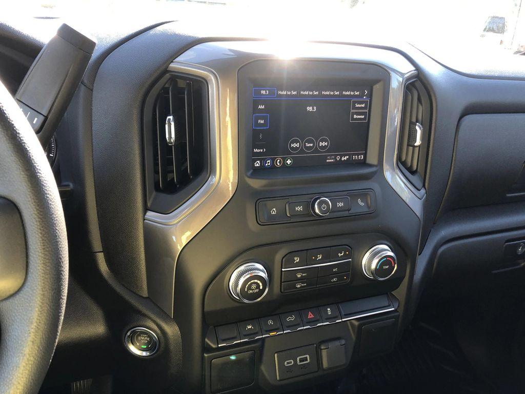 new 2026 GMC Sierra 1500 car, priced at $49,675